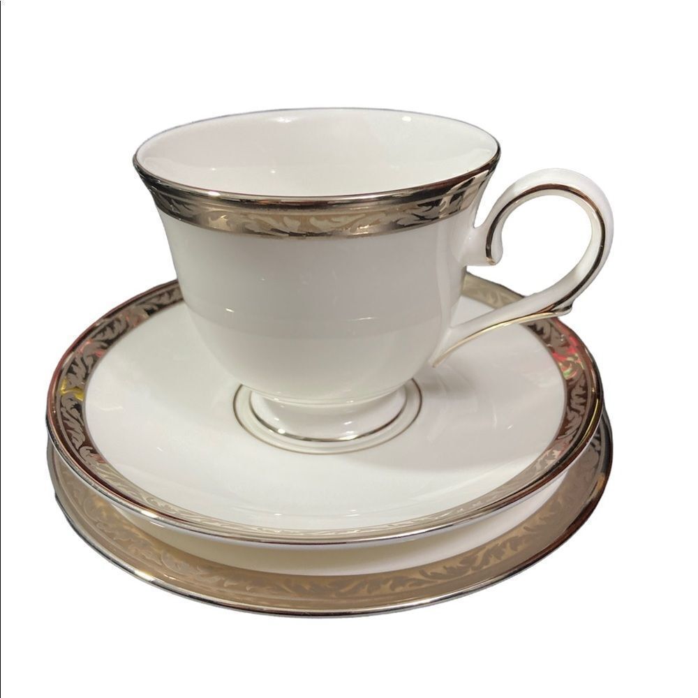 Lennox Classic Collection China Landmark Platinum 3pc Set Cup Saucer Bread plate